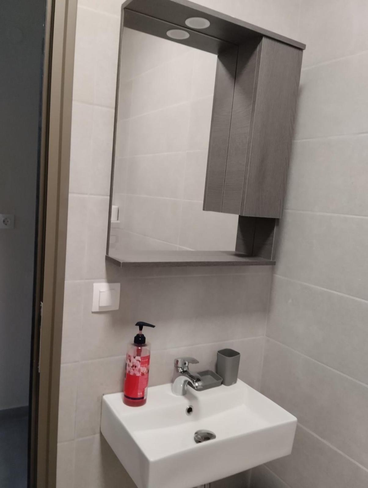 Daniela Apartments Неа Рода Екстериор снимка